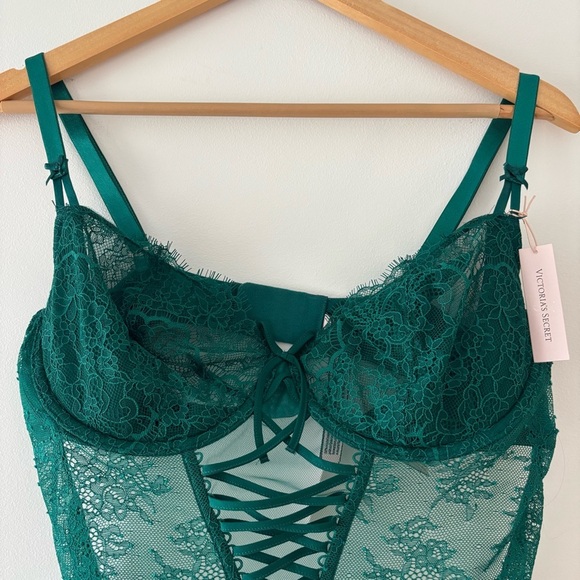 Victoria's Secret EMERALD GREEN Unlined Wicked Lace Up Teddy SOLD OUT in XL - Picture 3 of 8
